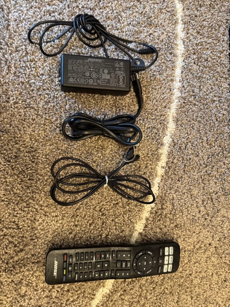 Bose サウンドバー　SOLO5