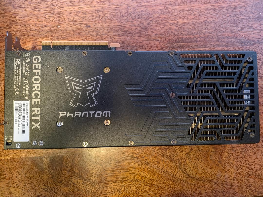 Gainward RTX 4090 Phantom 24GB 動作確認済