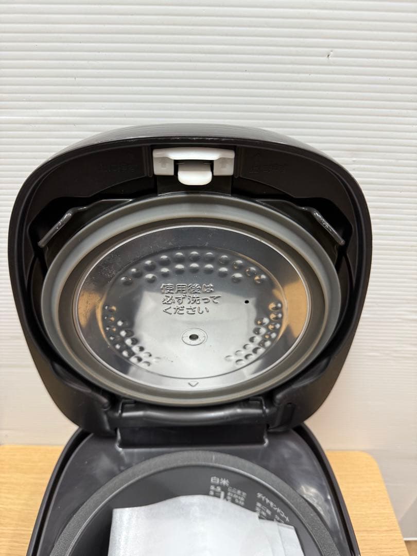 TOSHIBA 真空圧力IHジャー炊飯器 RC-10VRP