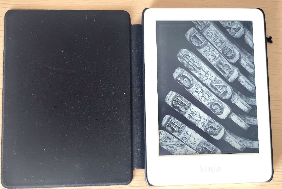 Kindle Wi-Fi 第10世代 8GB 広告なし＋Amazon純正カバー付