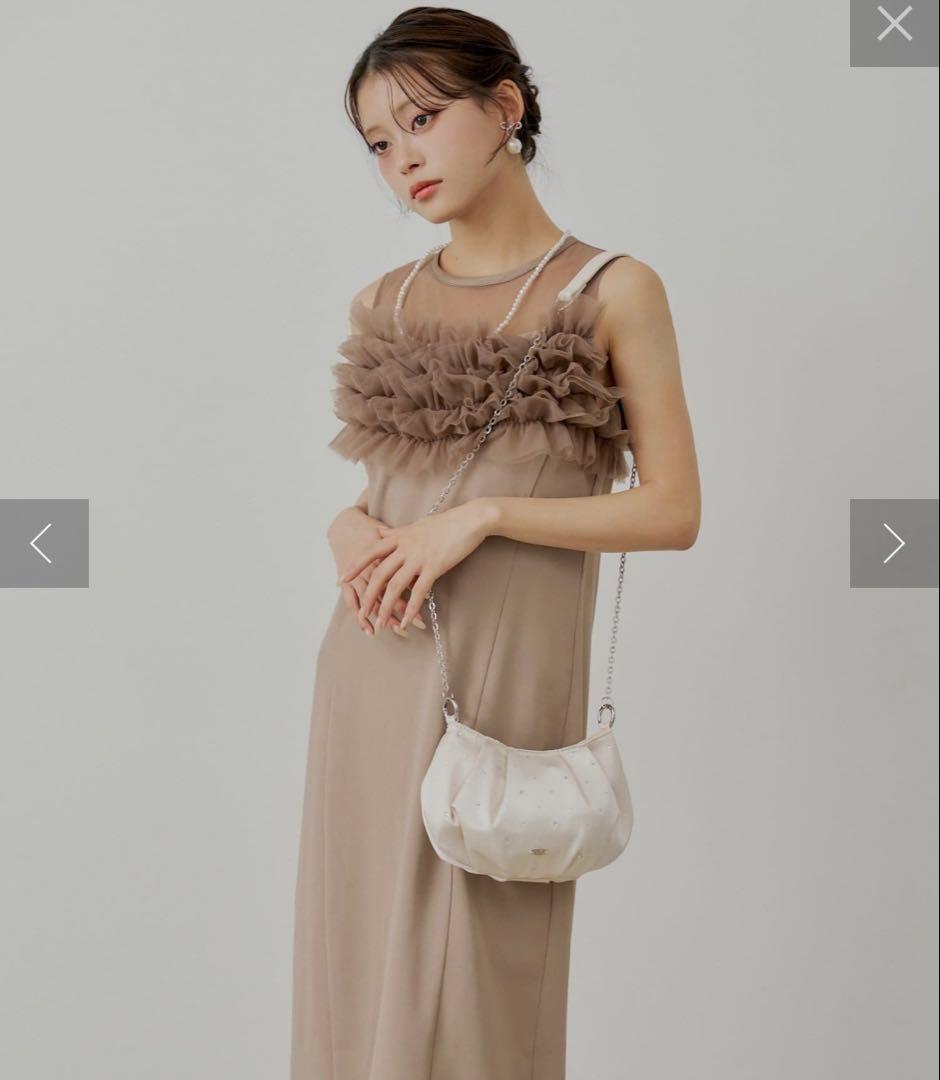 Chico フリルデザインタイトロングワンピース