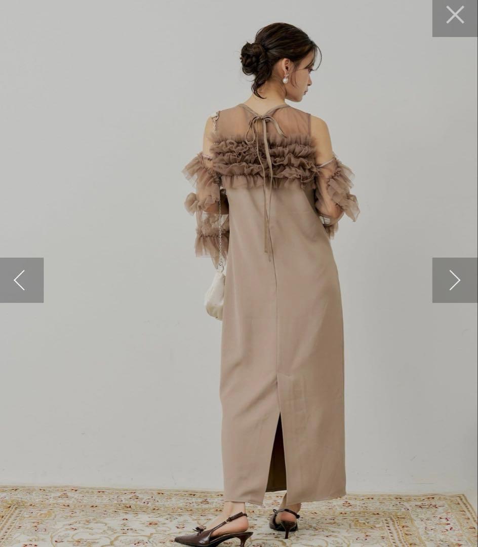 Chico フリルデザインタイトロングワンピース