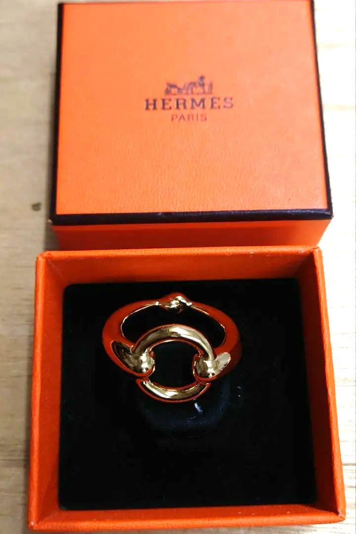 HERMES スカーフリング モー 箱付き
