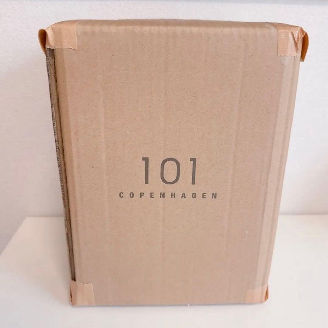 101  花瓶 narrow Ø14cm BoneWhite