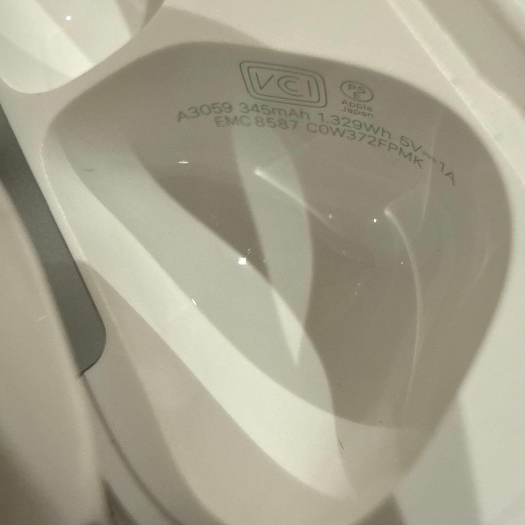 イヤホン AirPods 4(ANC)