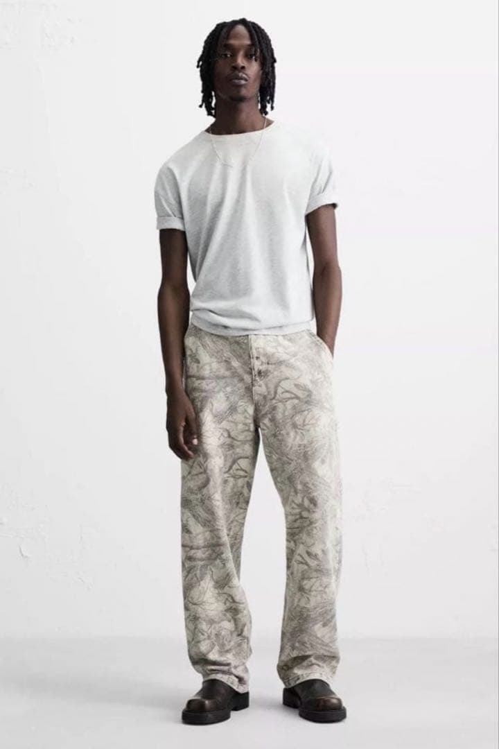 ZARAアブストラクトプリント カーペンターパンツ EU40(JP31)