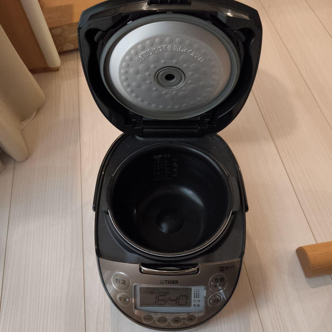 （コウイチ） IH炊飯ジャーJKT-P100 5.5合炊き 2021年製