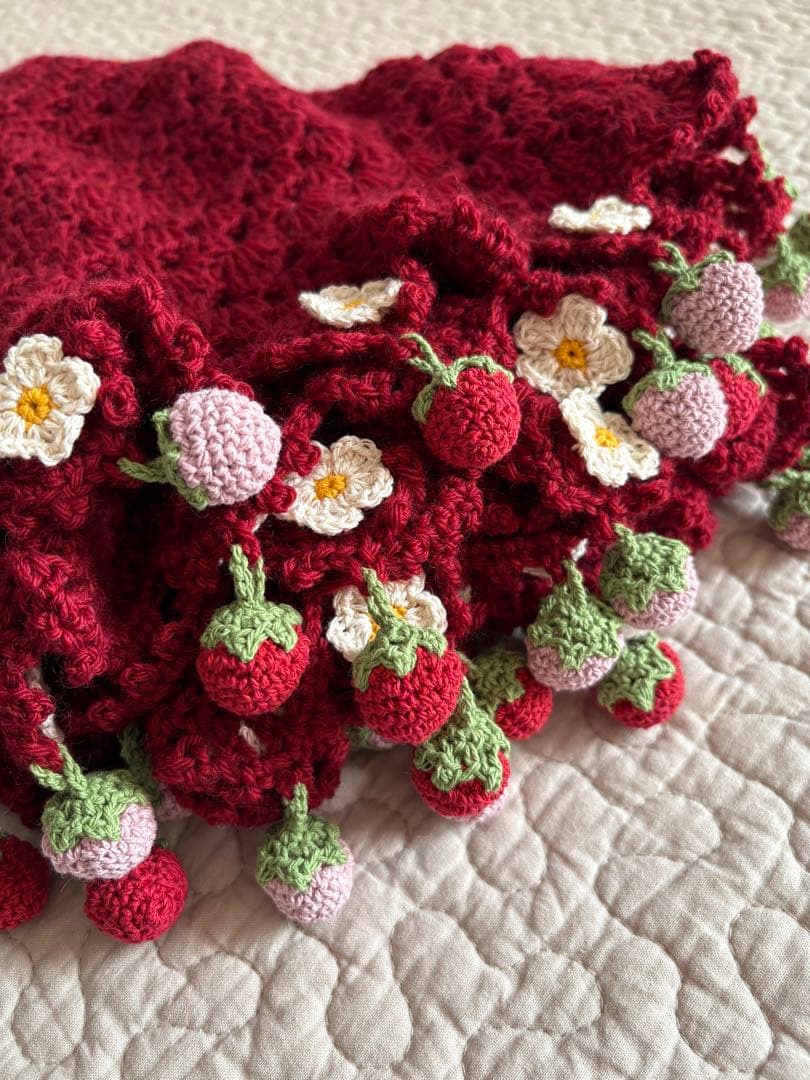 大判サークルブランケット＊いちご＊ハンドメイド