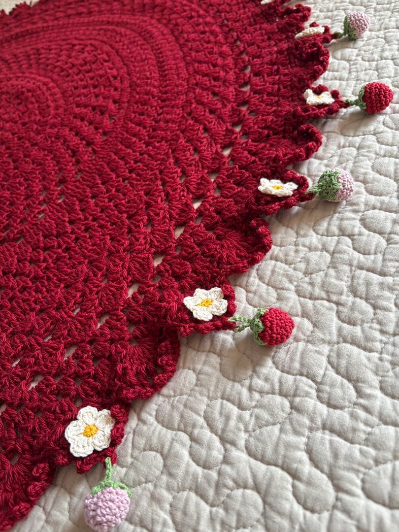 大判サークルブランケット＊いちご＊ハンドメイド