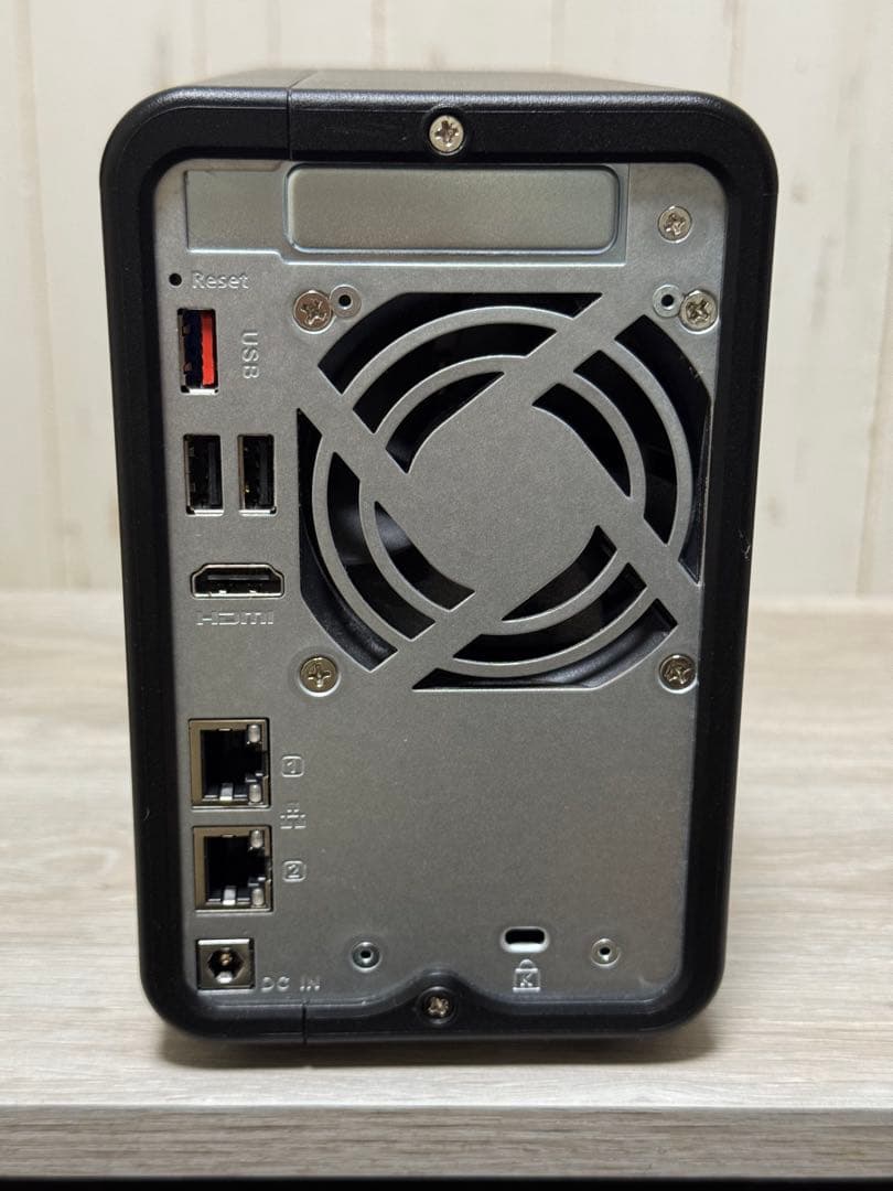 QNAP TS-264 8GB RAM 2ベイNAS