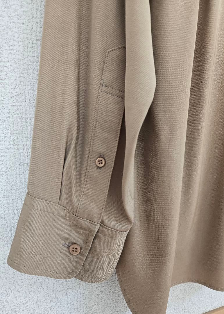 タグ付き未使用品【Safari シャツ】