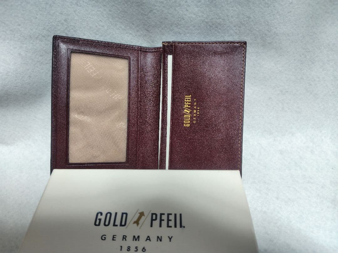 【新品未使用】GOLD PFEIL バーガンディ(赤ワイン色) レザー 名刺入れ