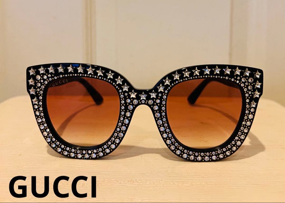 激レア！GUCCI ビジュー付きサングラス