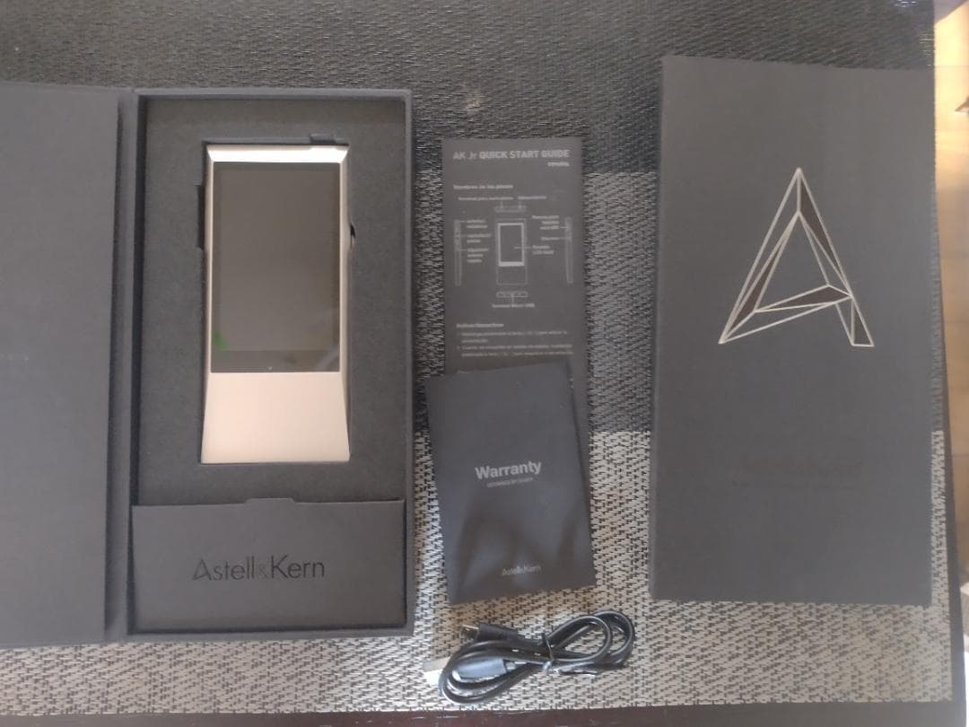 専用　tx-19様　美品Astell ＆ Kern AK JR 64GB