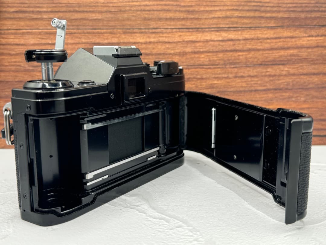 【動作品・人気】Canon AE-1 フィルムカメラ