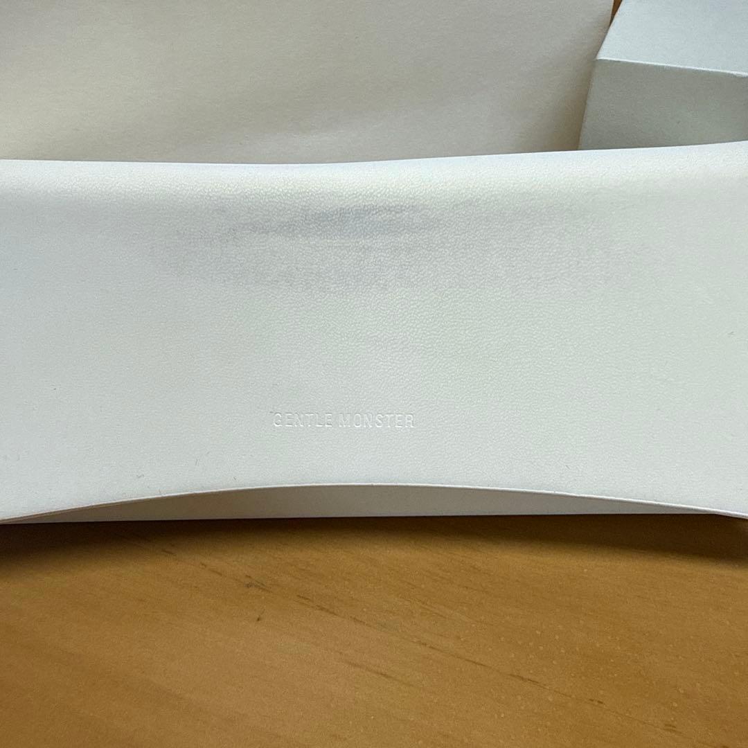 ジェントルモンスターサングラス　GENTLE MONSTER