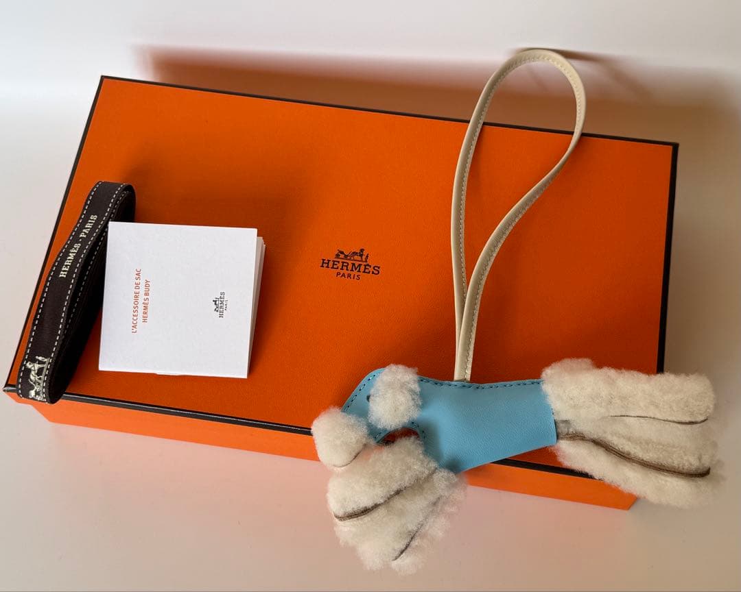 エルメス HERMES バディ チャーム セレストxクレ新品未使用
