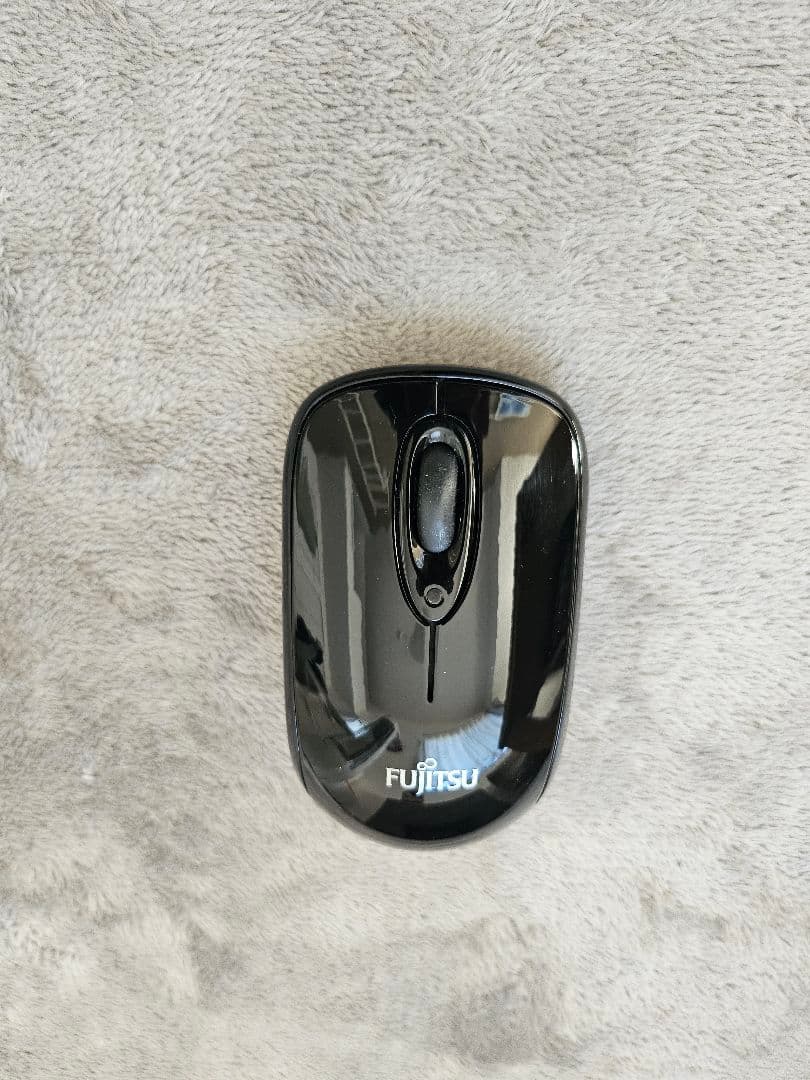 ノートPC Fujitsu LIFEBOOK AH77/D3