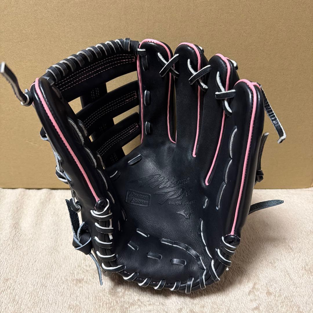 ミズノプロ　軟式　グローブ　外野　外野手用　西川龍馬　小指2本入れ推奨モデル