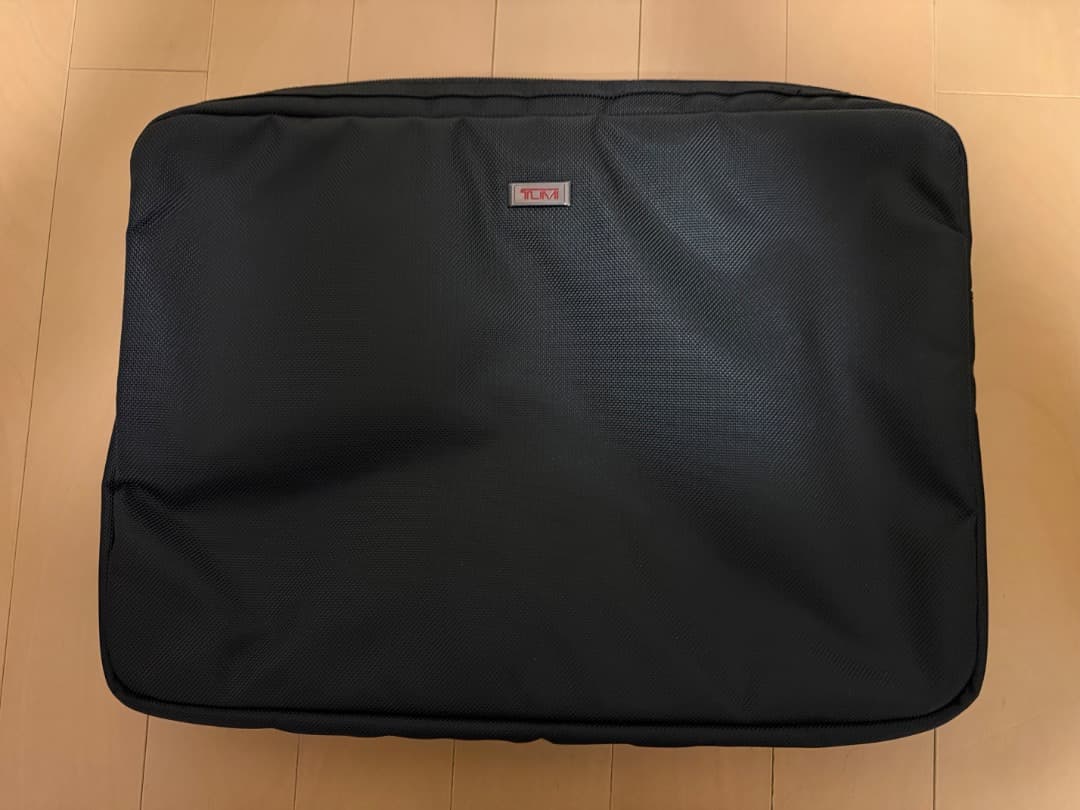 TUMI ALPHA3 エクスパンダブル オーガナイザー ラップトップブリーフ