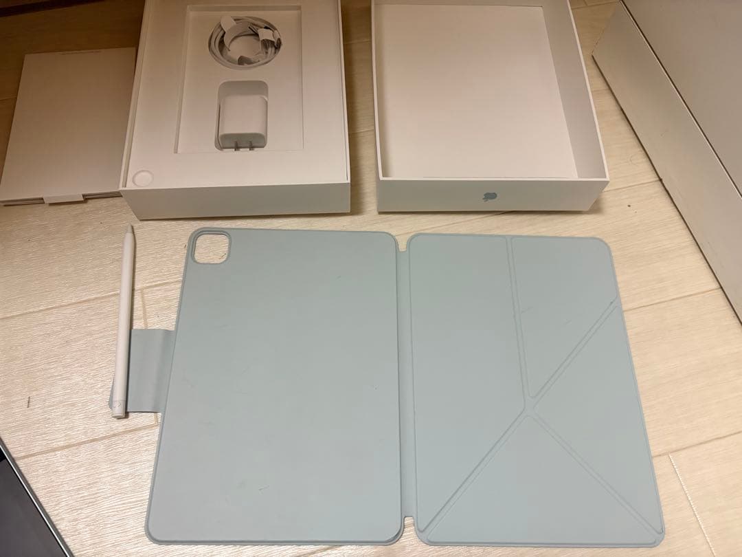 iPad Air M3 128GB Wi-Fi 11インチ PITAKAケース付