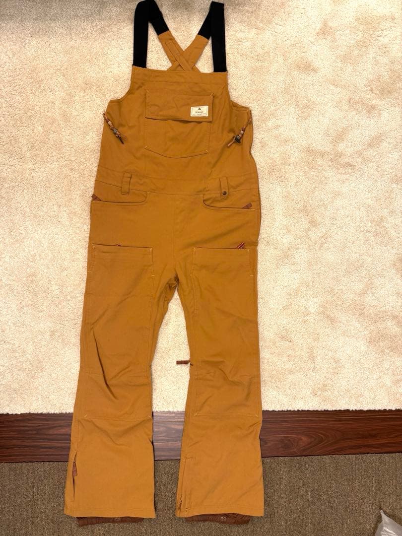 BURTON ビブパンツ　レディースウェア