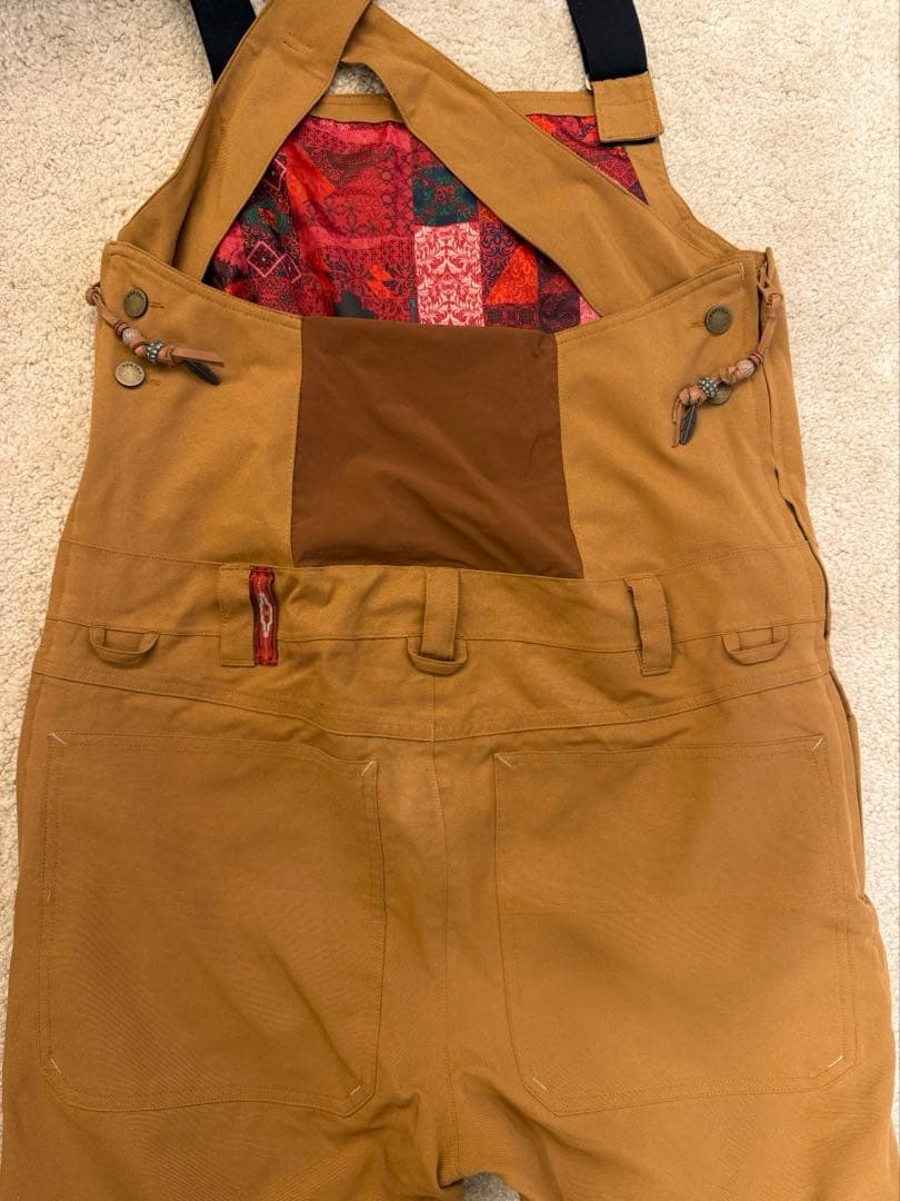 BURTON ビブパンツ　レディースウェア