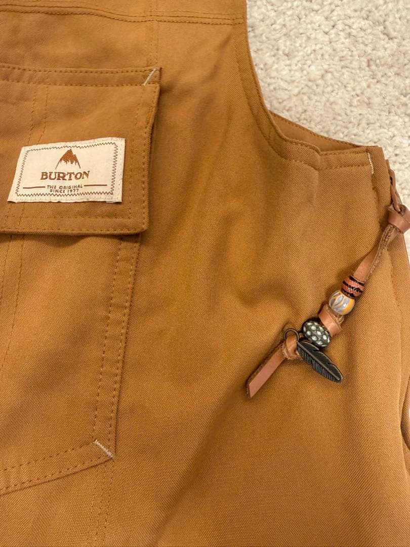 BURTON ビブパンツ　レディースウェア