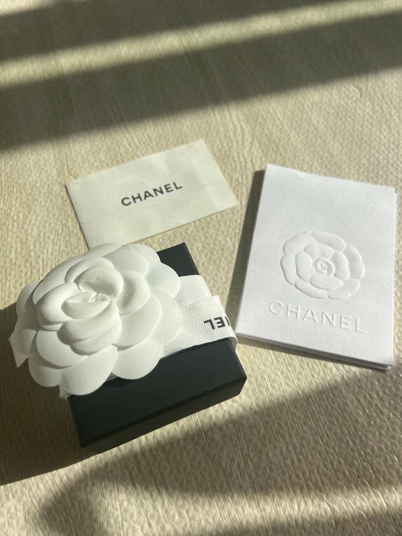 CHANEL ロゴデザイン 片耳用ピアス