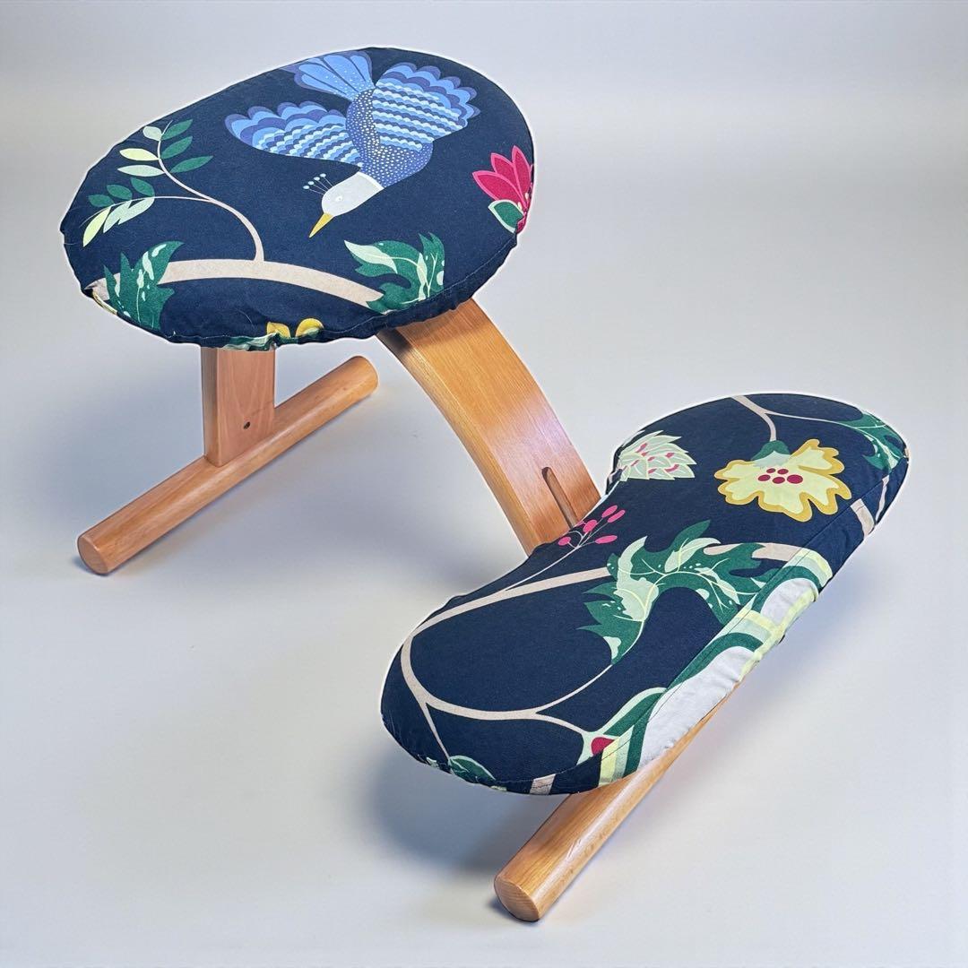 【レア】前後に揺れる旧モデル Rybo 専用カバー付 バランスチェア イージー