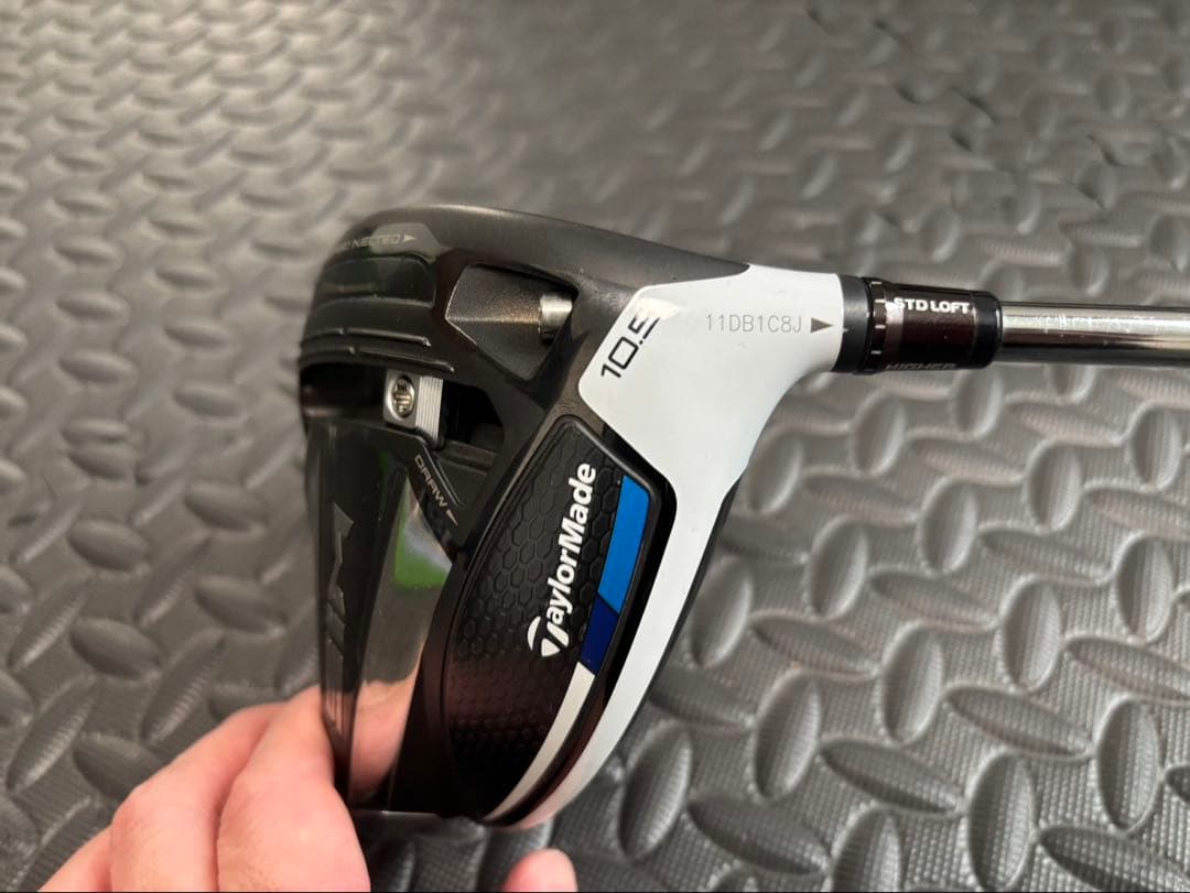 TaylorMade SIM ドライバー 10.5°