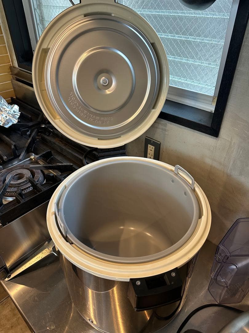 象印　業務用　保温ジャー　4.4升　TH-GS80 美品