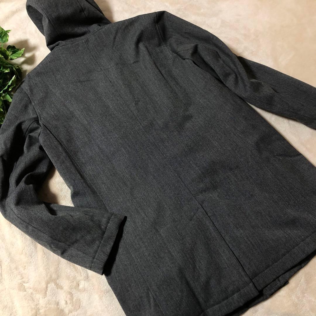 ★⁇★美品　アルマーニコレッツォーニ　ロングコート　フード付き　中綿