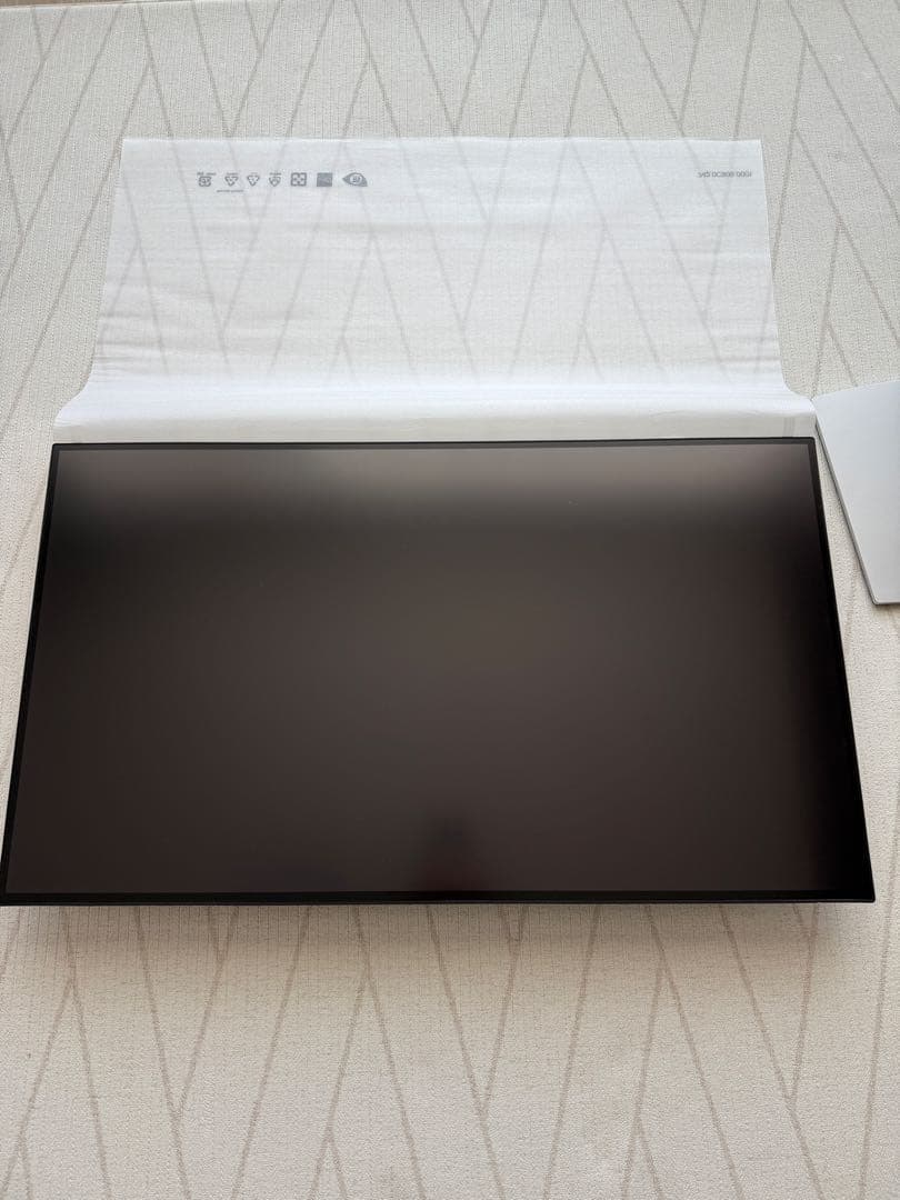 Dell U3223QE 32インチ 4K USB-Cハブモニター