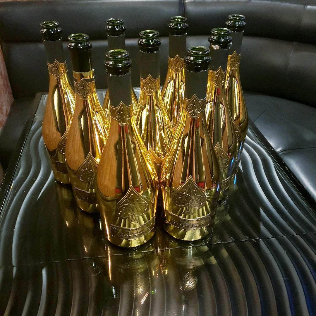 アルマンド・ブリュット(ゴールド)