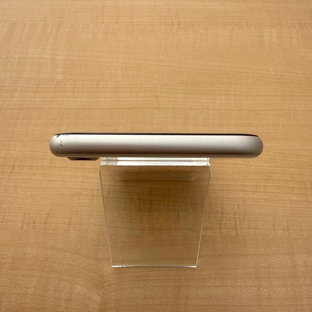 iPhone SE 第3世代 スターライト 64GB SIMフリー