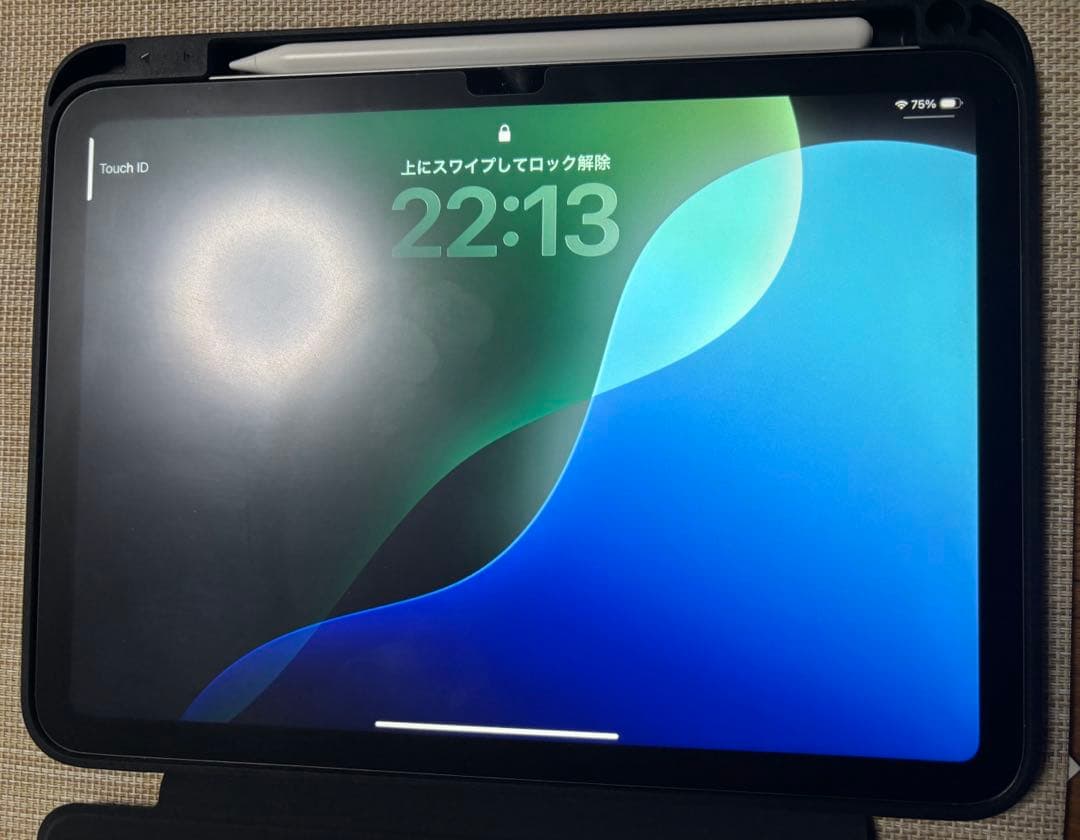 iPad A16 本体シルバー+ケース+ペンシル　セット