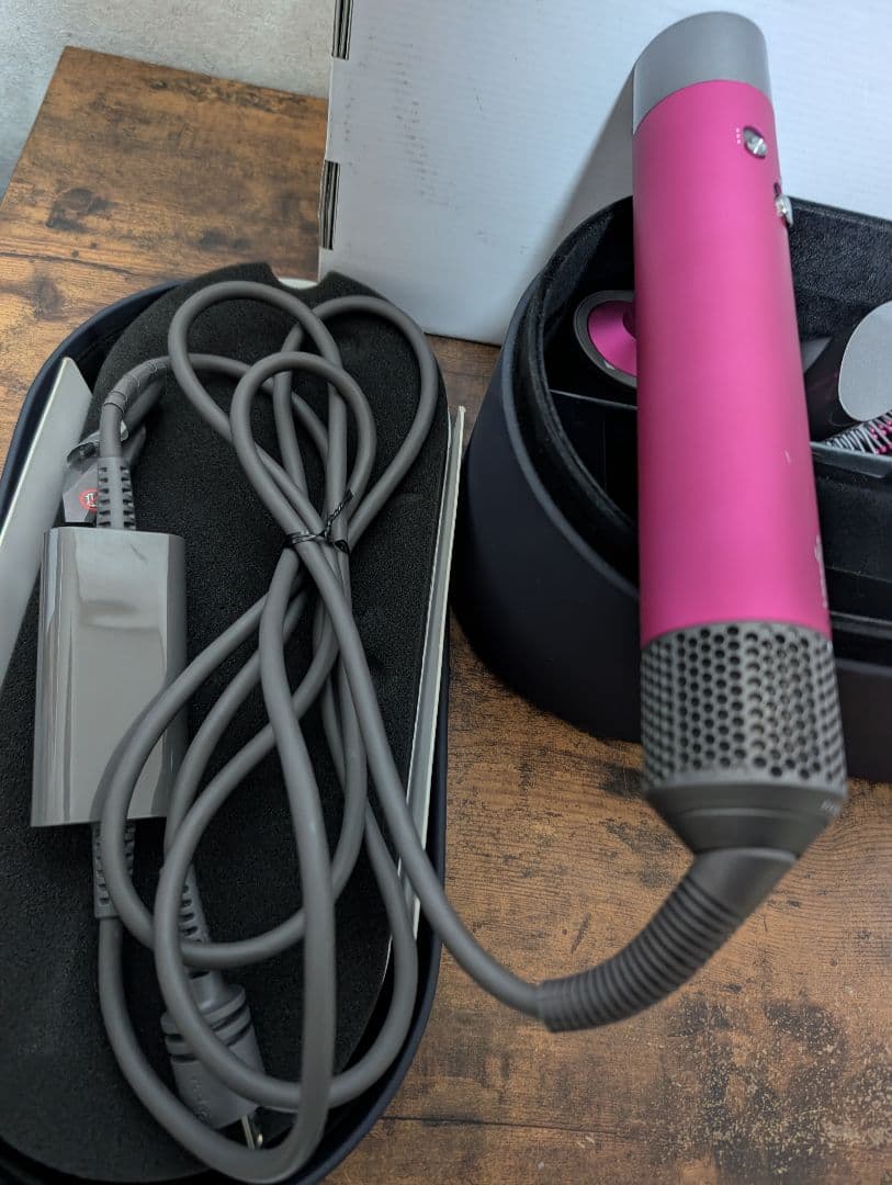 Dyson　エアラップ　マルチスタイラー Complete　ドライヤー