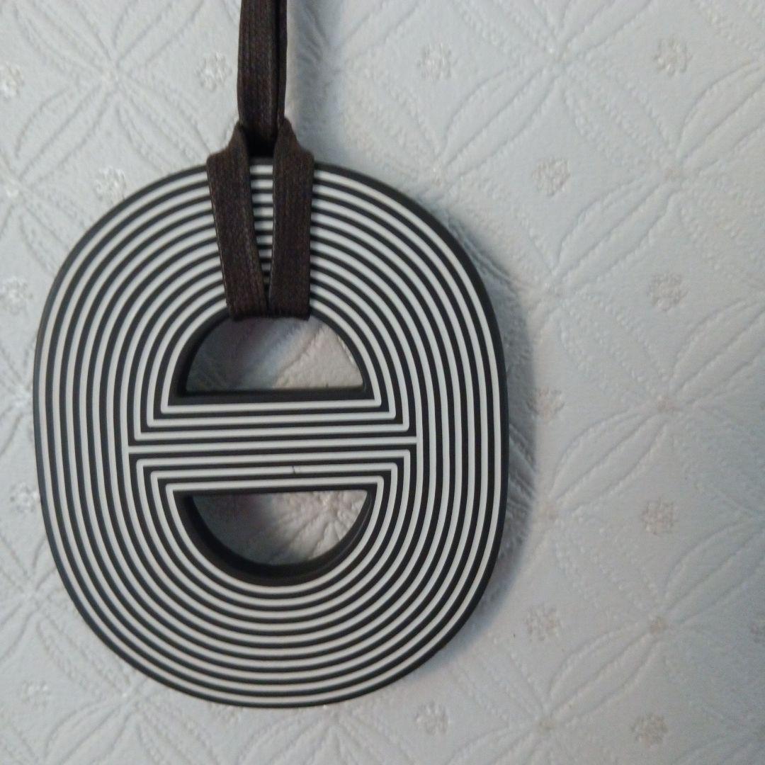 HERMÈS ストライプデザイン ネックレス