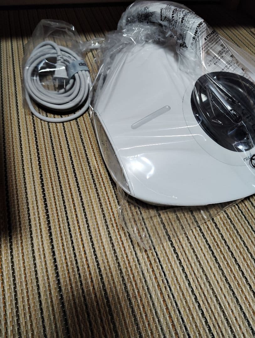 新品ホワイト ふとんクリーナー本体【桜新町または用賀で引取受取割引OK！☆】