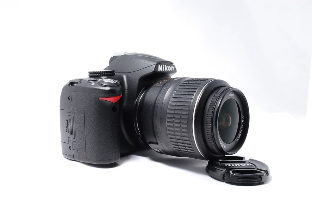 初心者オススメ❤️Nikon D3000❤️ガイドモード有りで安心✨一眼レフカメラ