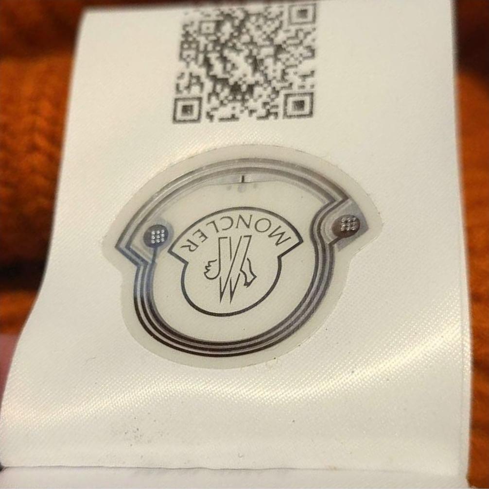 レア正規品✨モンクレールコラボヒロシフジワラコラボニットキャップオレンジバッジ付