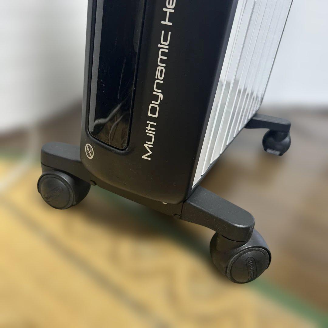 デロンギ　オイルヒーター　ゼロ風暖房　最上位モデル　 MDHU15-BK