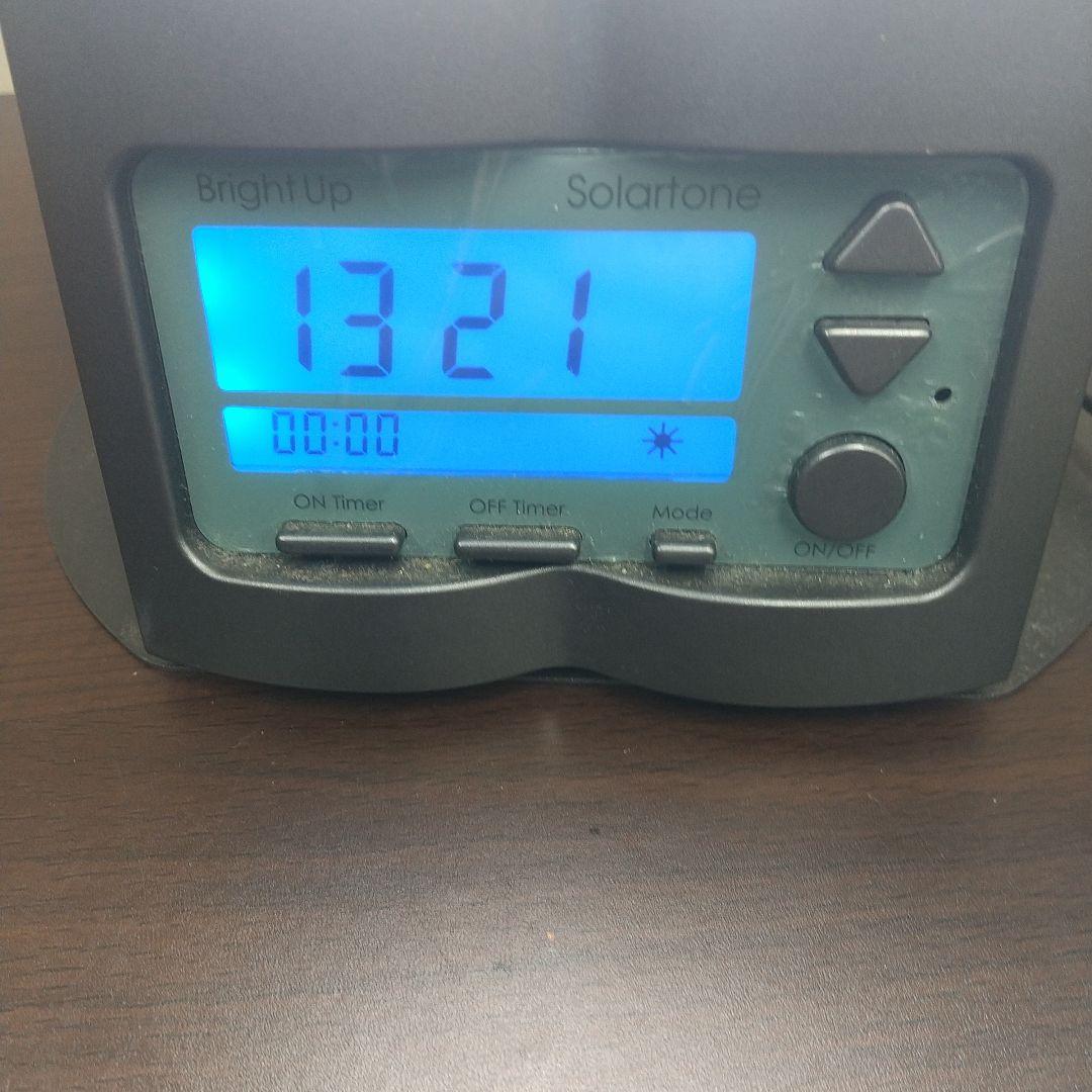 そ*だ様 M[美品] ブライトアップクロックⅡ 光目覚まし時計 ライト ソーラー