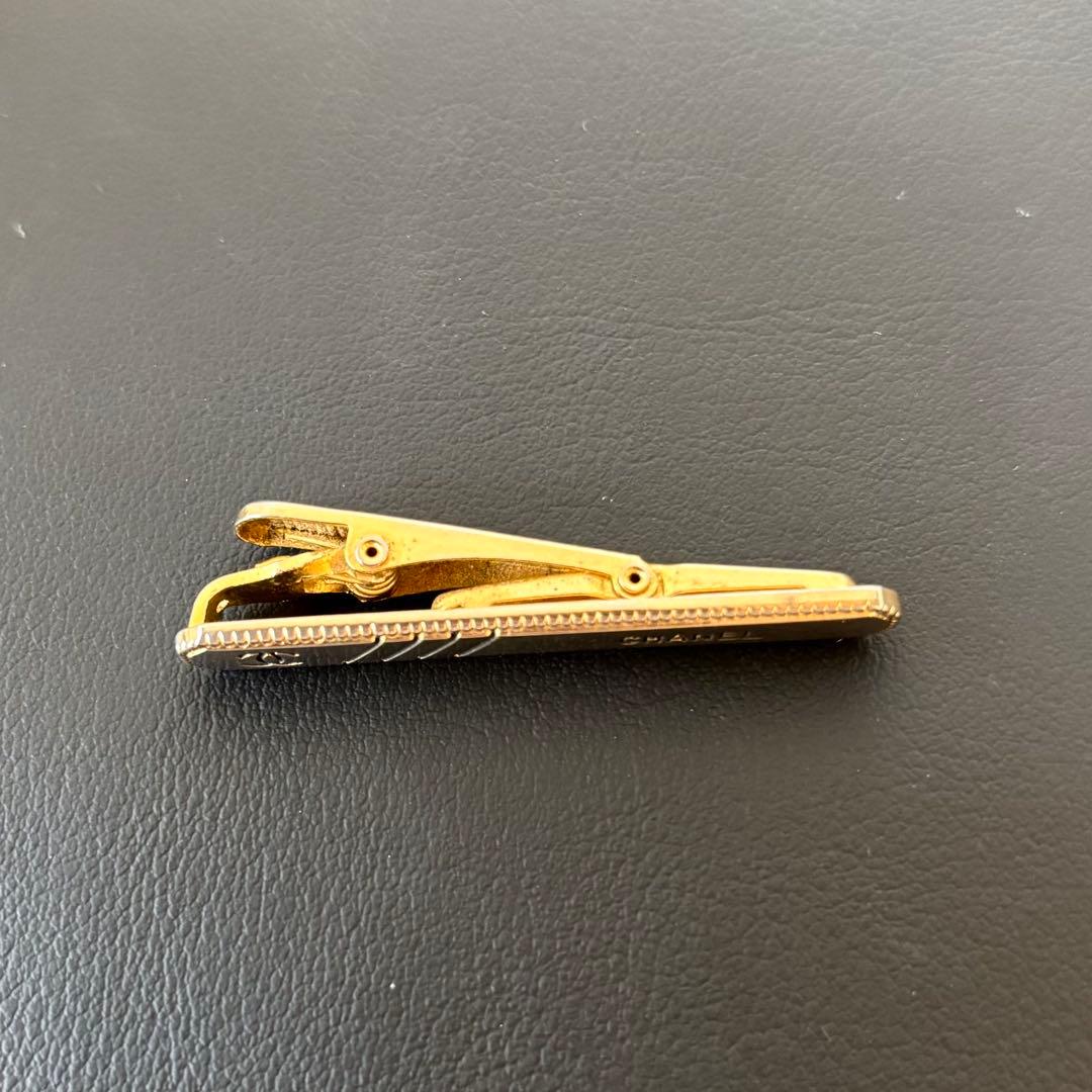【良品】【シャネル】ネクタイピン ロゴ ココマーク シルバー×ゴールド色