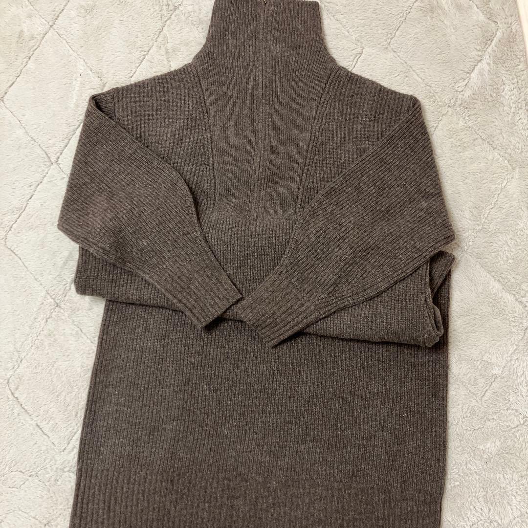 北欧暮らしの道具店「冬の大人に」ウール素材のハーフジップニットワンピースブラウン