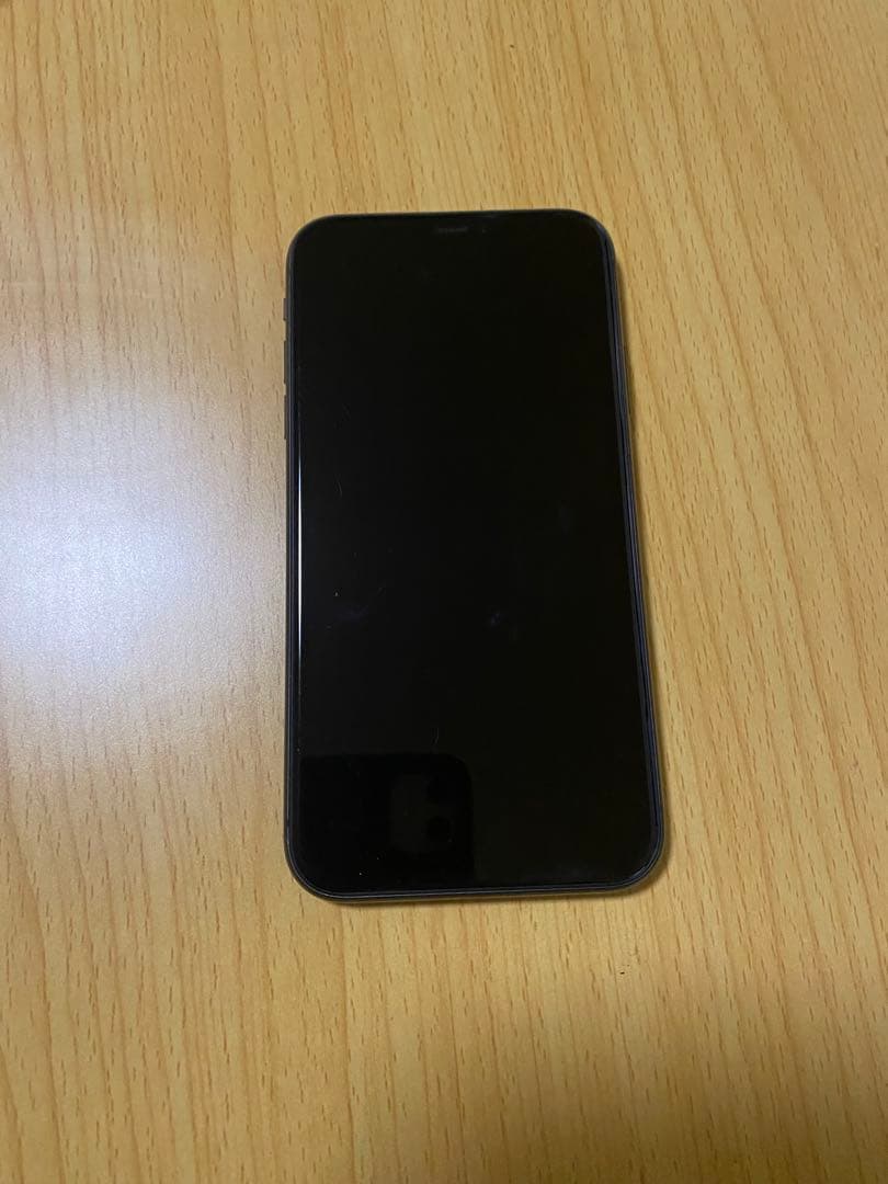iPhone11 64G ブラック　中古　未使用付属品付き