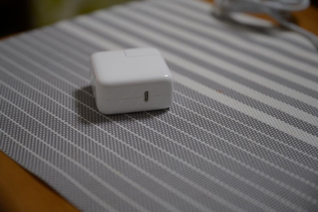 Apple MacBook Air 2020 M1 シルバー USB-Cポート