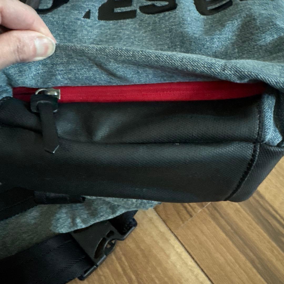 dieselデニムボディバック