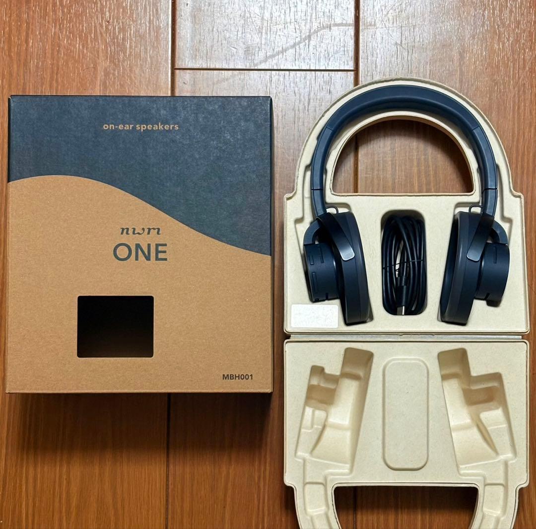 nwn One(ヌームワン) ワイヤレスヘッドホン
